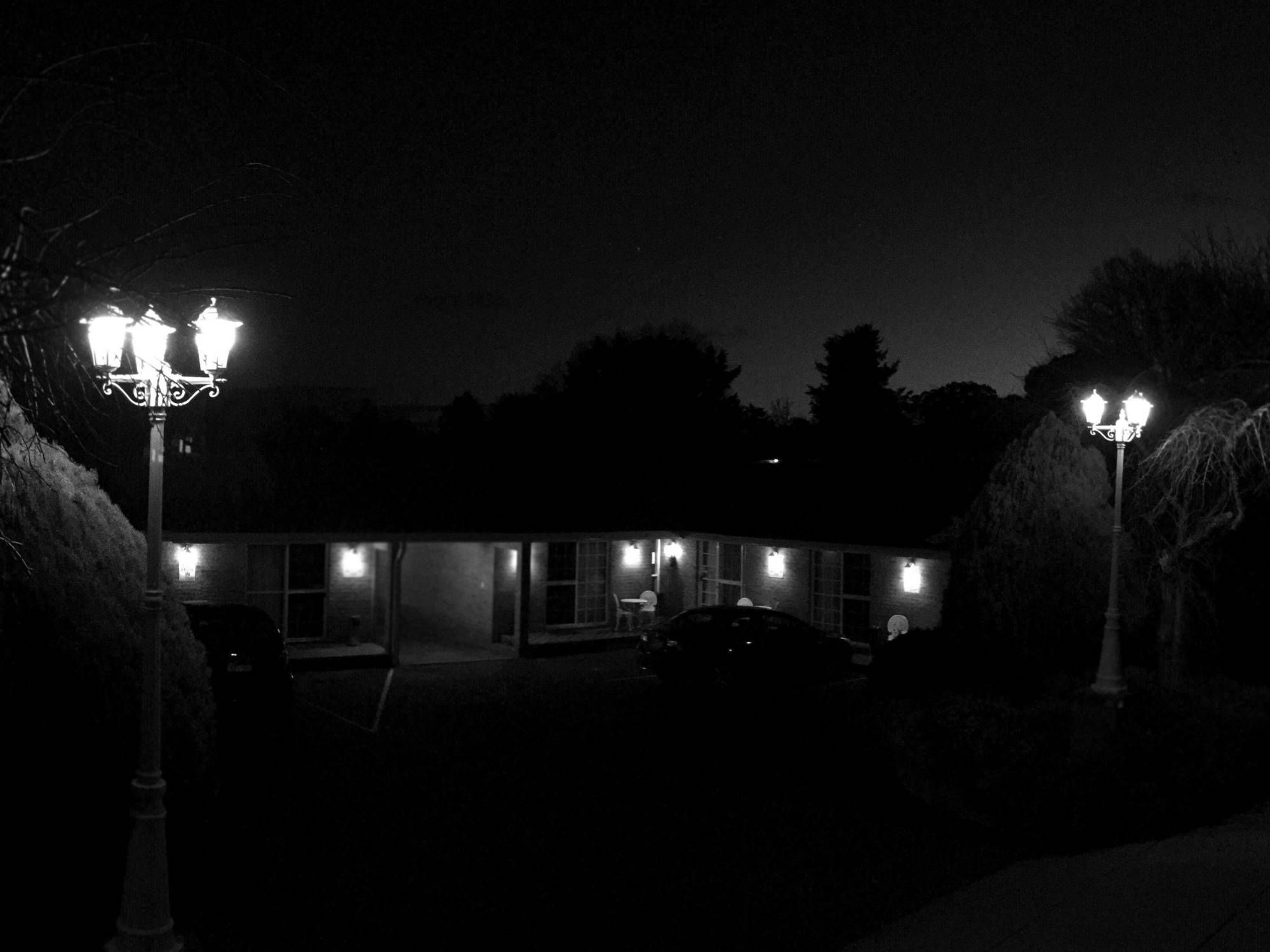 White Lanterns Motel Armidale Εξωτερικό φωτογραφία